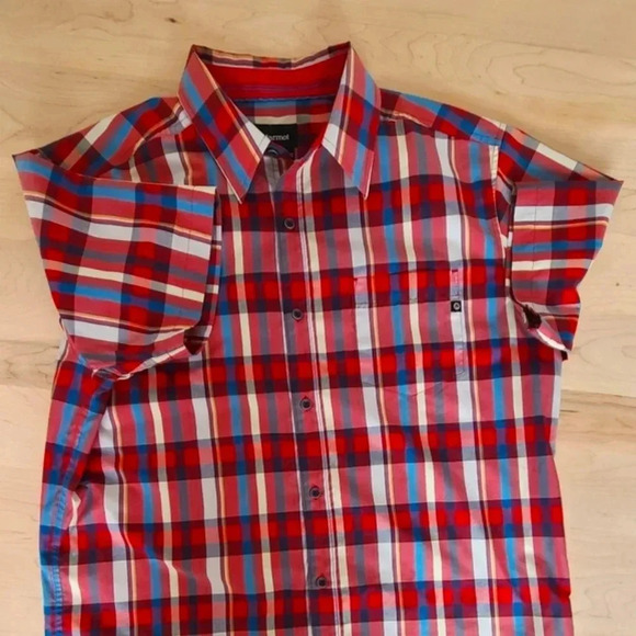 NEW! MARMOT Short Sleeves Plaid Shirt - Picture 2 of 10